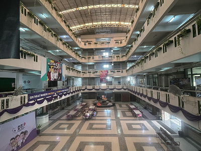 泰国东南曼谷大学的环境怎么样？