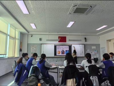 朗泽教育的教学现场展示