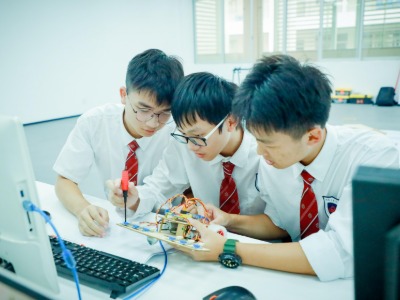 广东顺德文德学校青澜招生点的学员风采一览