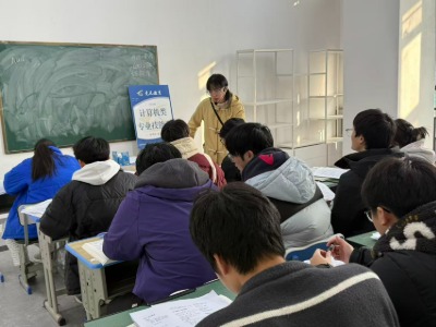 四川竞元乐学教育的教学现场一览