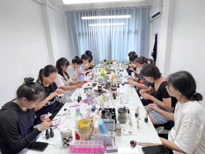 咸阳美妆美发培训，艺尚美妆课程体系详解与报名须知！