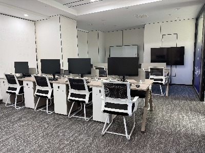 学UI设计,先看 武汉跃艺师资力量