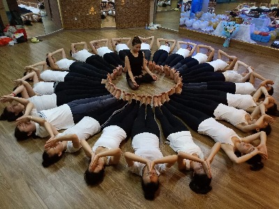 学疗愈课程，看深圳屿愈培训中心师资力量