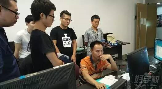 深圳环球数码动画学院（肖老师）
