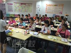 广州家元素家庭服务培训中心学员风采