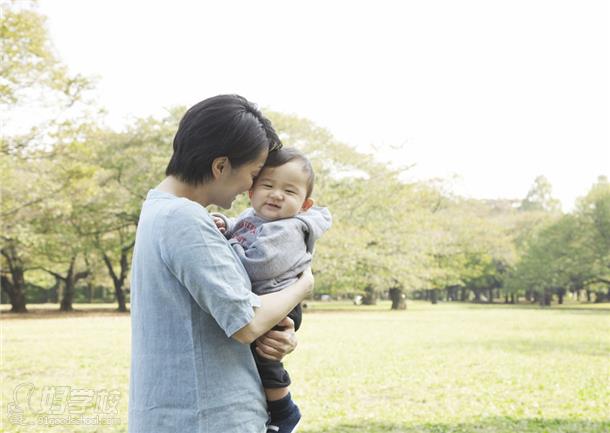广州月宝母婴家庭服务培训中心客户感言