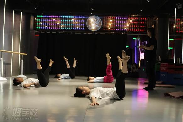 北京舞蹈艺考集训特保班
