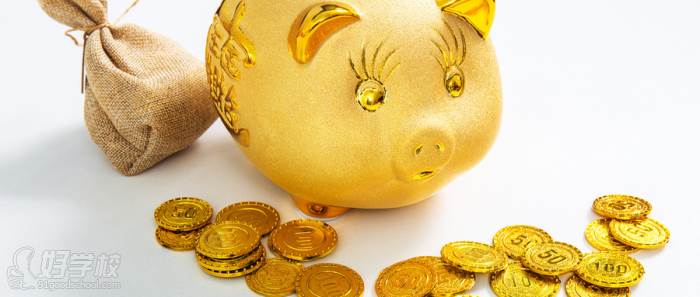 美国本科留费用