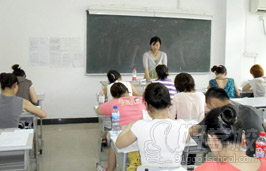上海学乾教育教师资格证培训班教学现场
