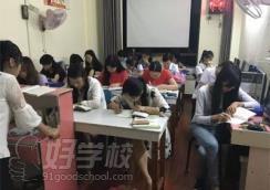 深圳市鑫凤教育培训会计班授课现场