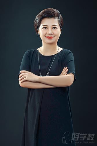 朱 萍-化妆师考评员