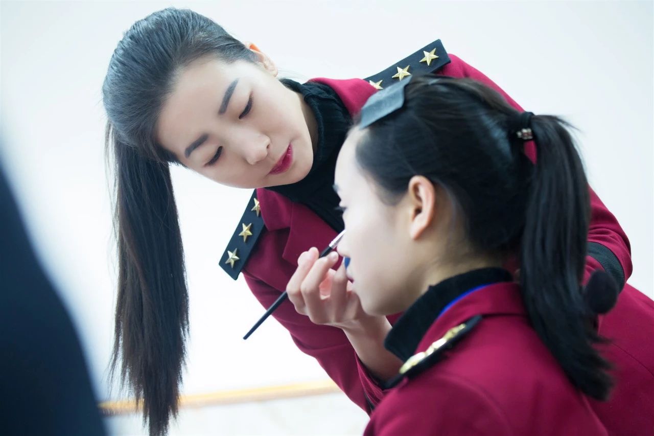 开云体育- 开云体育官方网站- 开云体育APP 最新2025到文峰学理发要多少钱