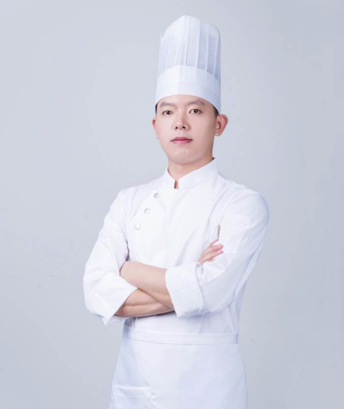 秦明