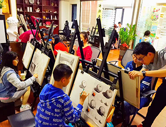 深圳青少年专业美术提升班