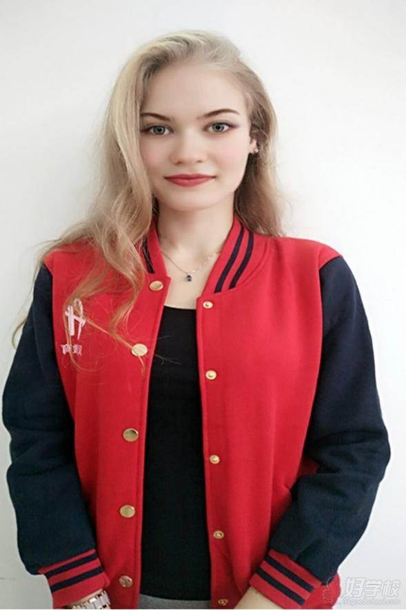 美国外教导师：Alina 