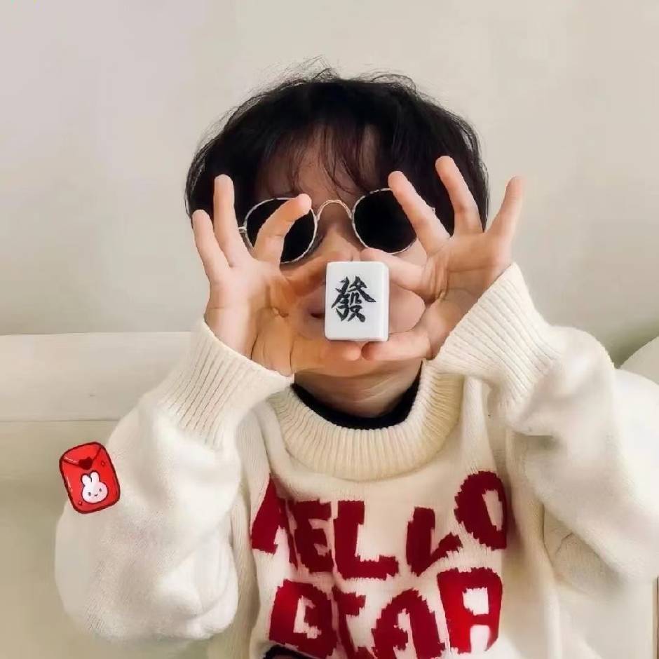 g*3
